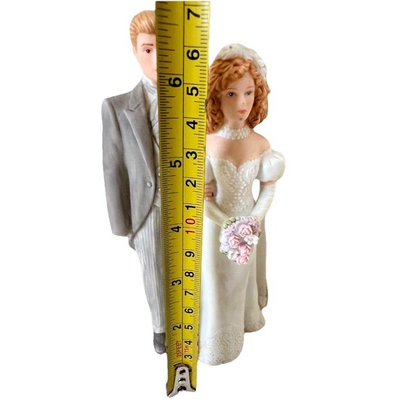 Bride & Groom Figurine Wedding Cake Topper Vintage 1989 by EHW Ent Roman Inc - Picture 6 of 7